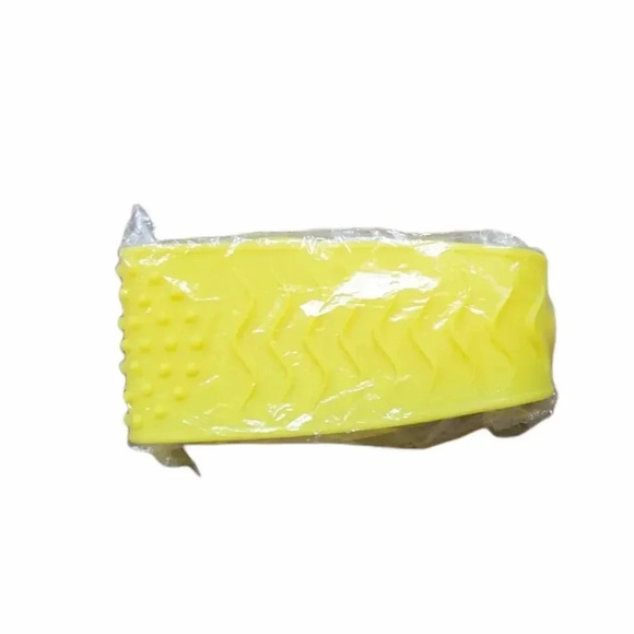 Silicone Yellow Bath Back Scrubber - Picture 1 of 2